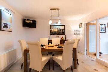Фото номера Дом с 3 спальнями Дома для отпуска Salmons Leap Sneem Village Kerry г. Сним 39
